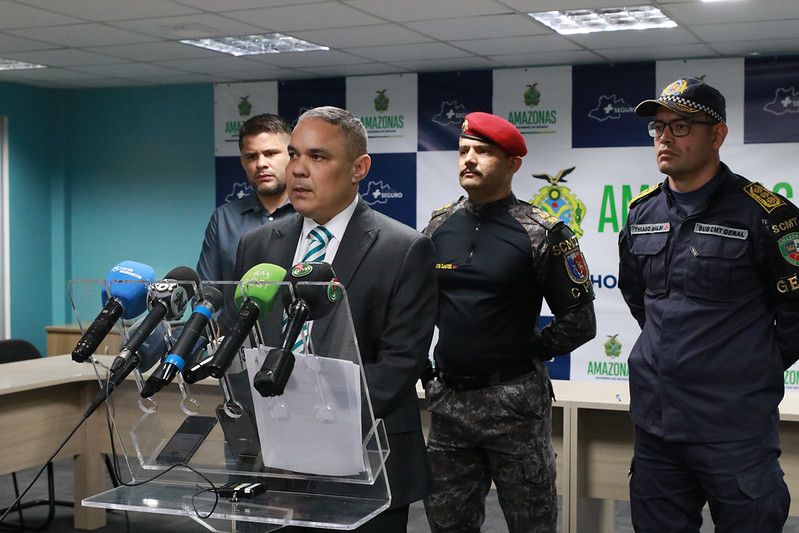 Secretario de Segurança diz que deputado praticou abuso de autoridade e humilhou policiais ao ser abordado em operação