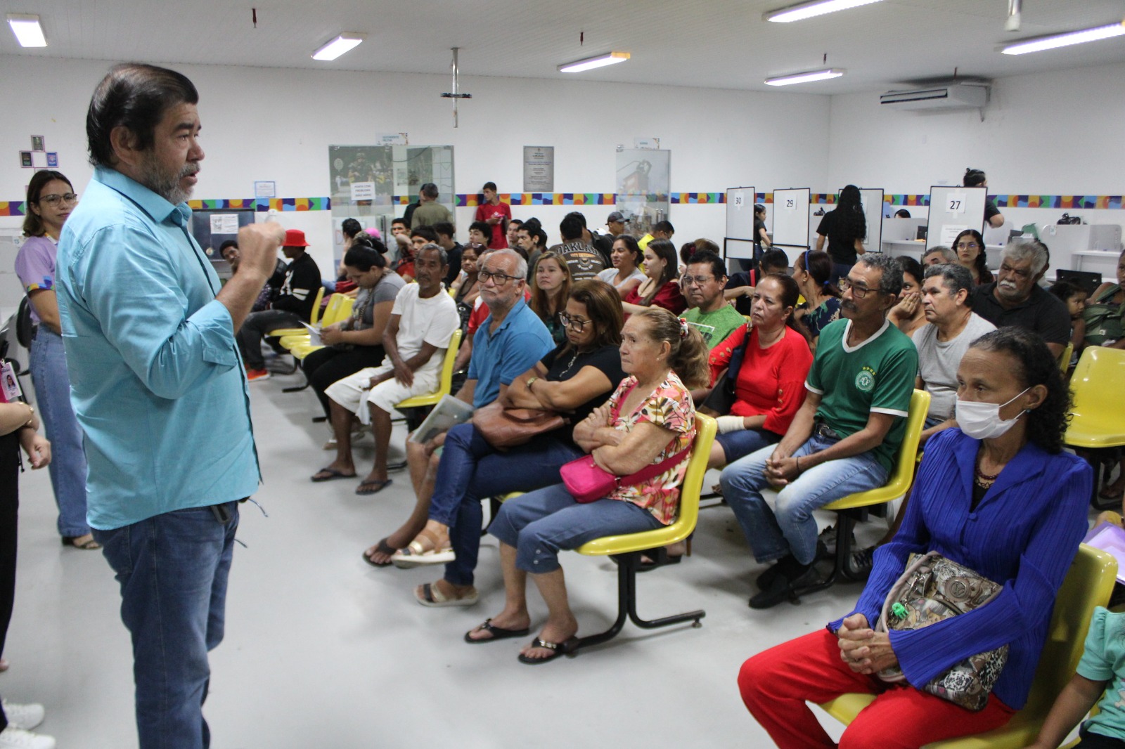 Orientações coletivas informam usuários do Cras sobre diferentes programas socioassistenciais