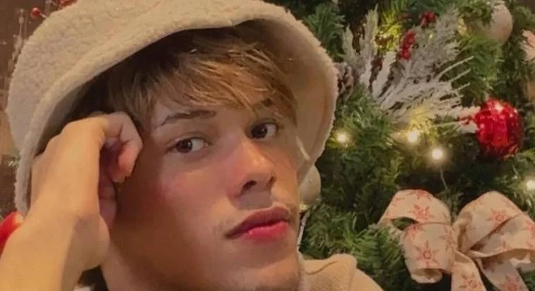 Digital influencer Nick Fontana é esfaqueado por suposto ex-namorado