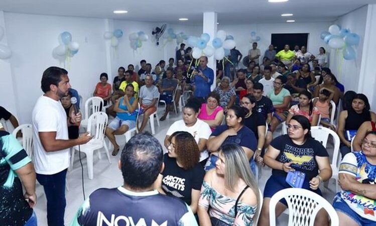 Vereador Diego Afonso faz prestação de contas do mandato para amigos dos bairros São Raimundo, Aleixo e São Francisco