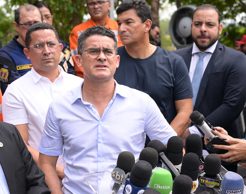 Prefeito David Almeida é alvo de falsas denúncias publicadas pela UOL durante a campanha eleitoral