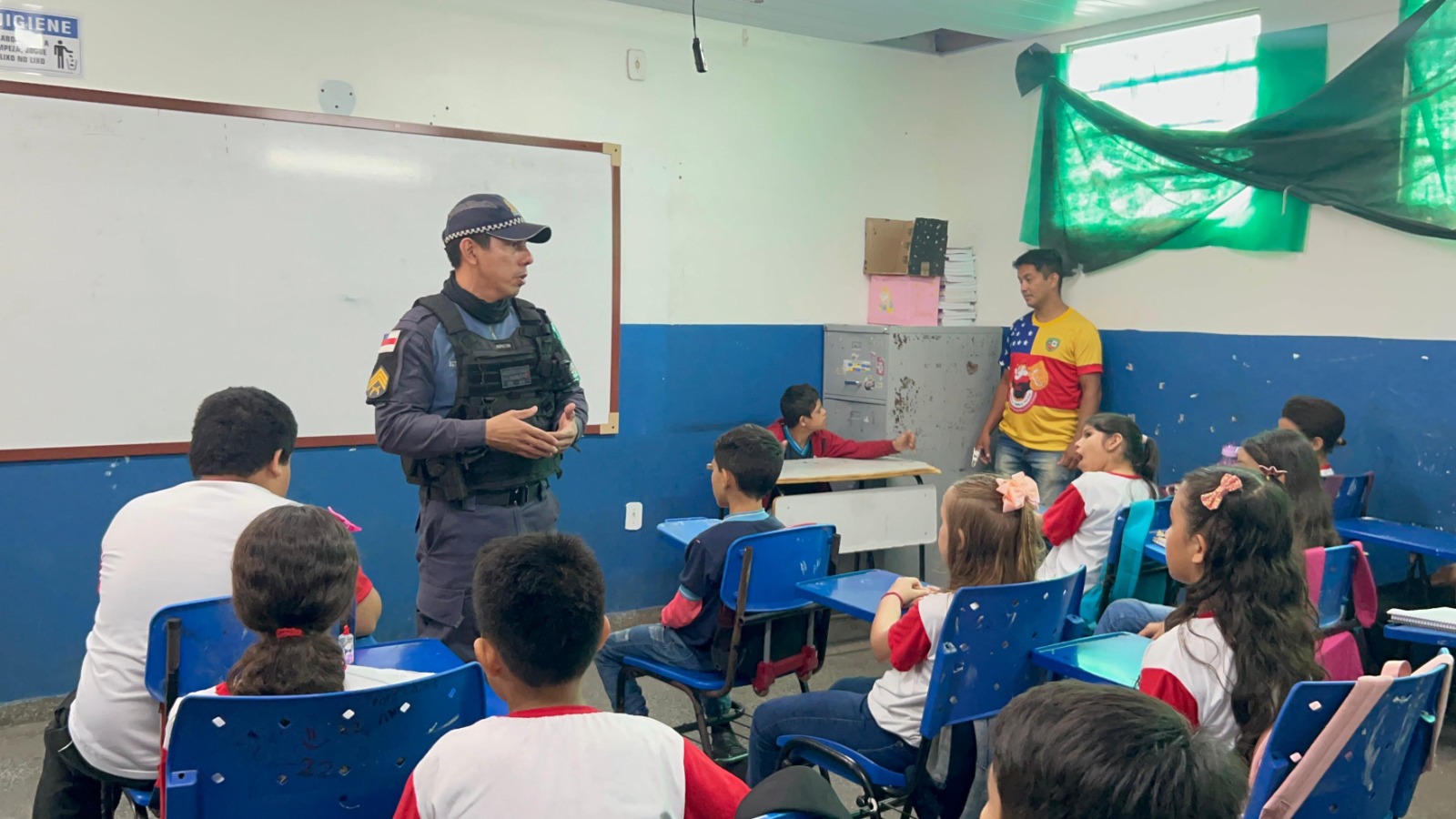 Proerd da PMAM alcança mais de 700 mil famílias e forma jovens conscientes contra as drogas e a Violência