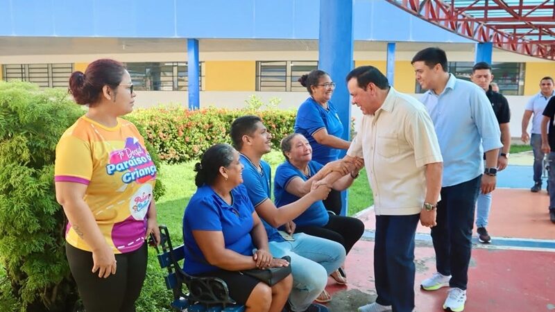 Prefeito Adail Pinheiro realiza visita técnica às escolas da rede municipal