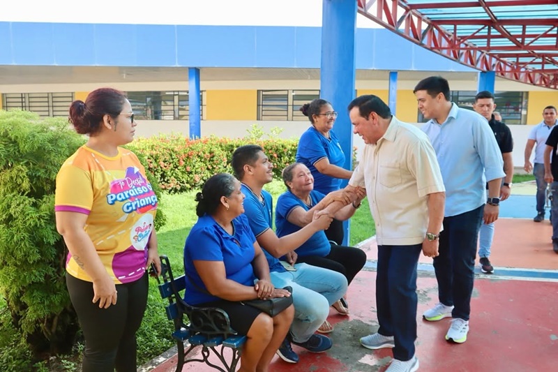 Prefeito Adail Pinheiro realiza visita técnica às escolas da rede municipal