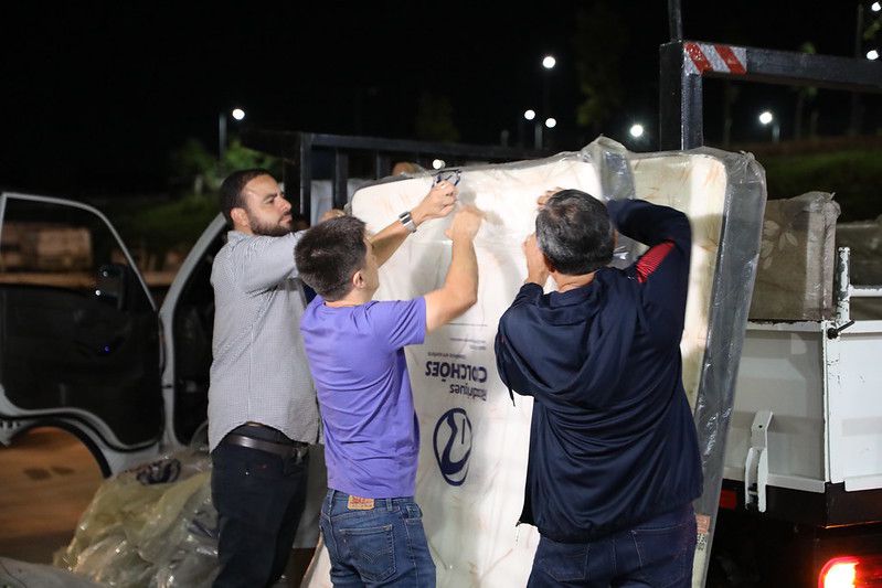 Prefeitura de Manaus presta ajuda humanitária a brasileiros deportados dos Estados Unidos, na capital amazonense