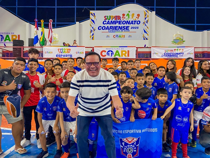 ABERTURA DO SUPER CAMPEONATO COARIENSE DE CATEGORIAS DE BASE REÚNE MULTIDÃO