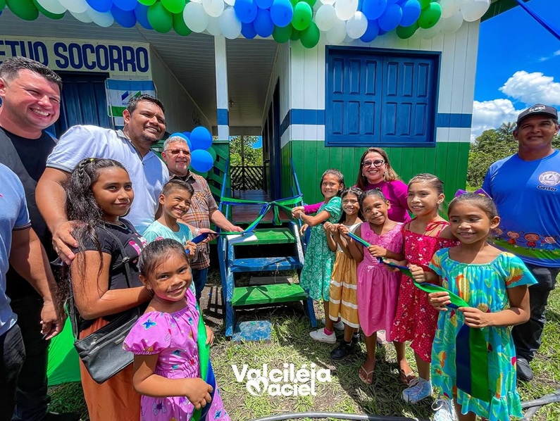 EDUCAÇÃO | Em 48 horas, Secretaria de Educação de Manacapuru inaugura 4 novas escolas na zona rural
