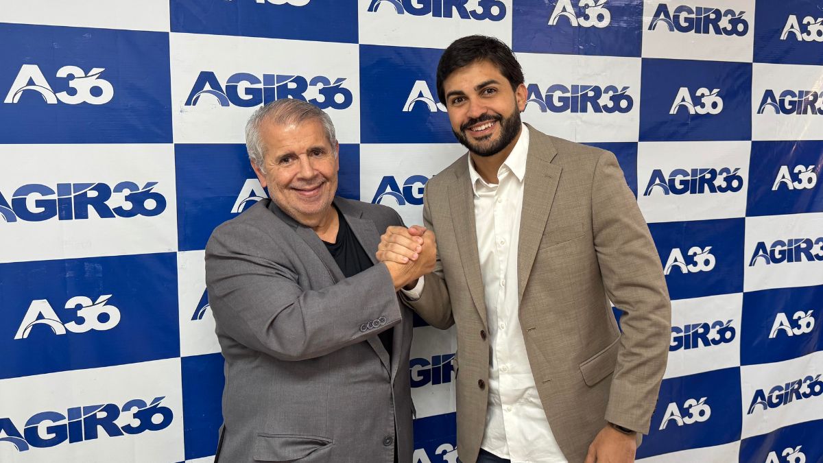 João Paulo Janjão fortalece diálogo com presidente nacional do Agir em visita à sede do partido