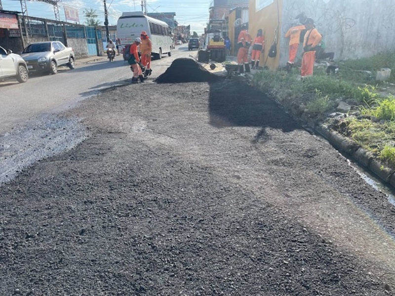 Prefeitura de Manaus intensifica obras de infraestrutura no bairro Cidade de Deus com o ‘Plano de Verão’
