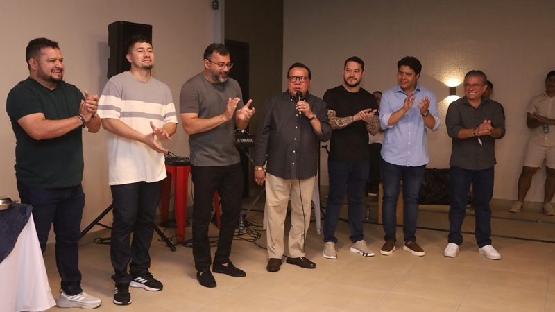 Adail Pinheiro demonstra prestígio e força política ao reunir lideranças da capital e interior no aniversário de Coari