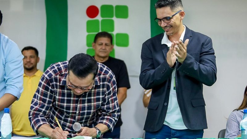 Em Coari, prefeito Adail Pinheiro lança 3ª etapa de reformas, revitalizações e construções públicas