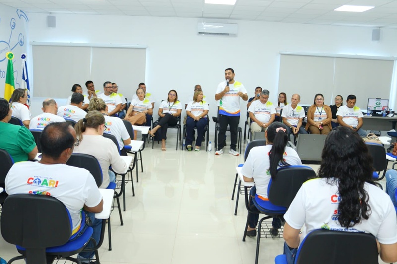 Capacitação prepara educadores de Coari para análise dos resultados dos SADEAM 2024