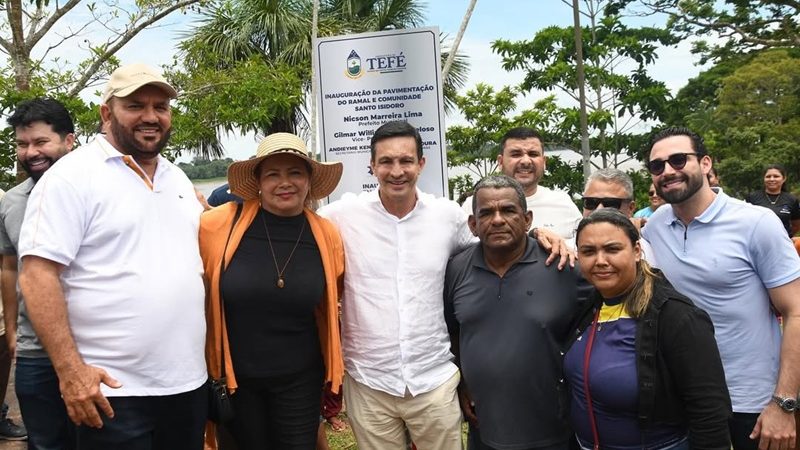 Prefeito Nicson Marreira entrega pavimentação, títulos definitivos e serviços de saúde na Comunidade Santo Isidoro
