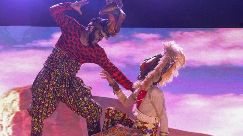 Espetáculo do Rei Leão e programação nas escolas marcam o Dia das Crianças em Coari