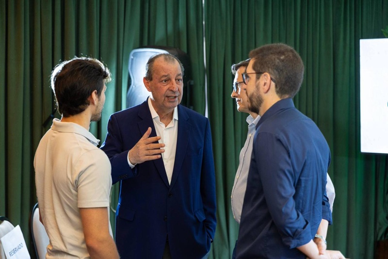 Omar Aziz defende prosperidade para as famílias em debate no projeto Amazônia que Eu Quero