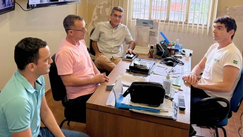 Em Manaus, Prefeito Lúcio Flávio realizou a aquisição de grupos geradores de energia que serão destinados a zona rural de Manicoré