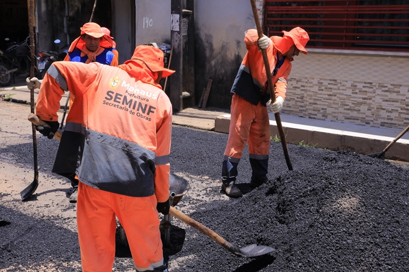 Prefeitura de Manaus leva asfalto e melhora mobilidade no Parque São Pedro, no Tarumã