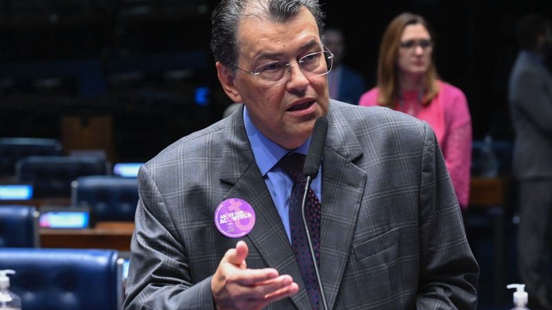 Senado aprova projeto de Braga que prevê o uso de IA para monitorar agressor de mulher