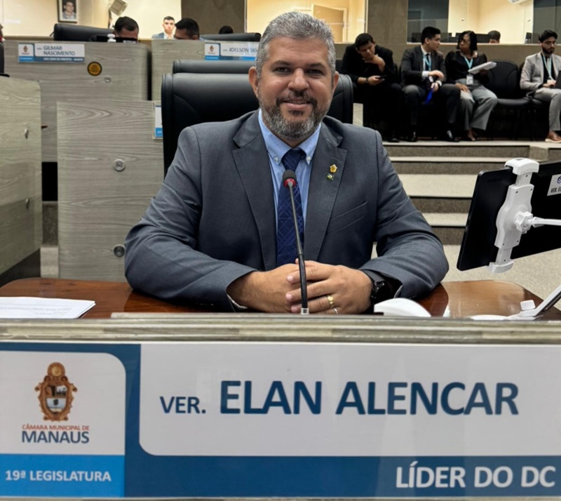 Elan Alencar debate sobre feminicídio e trabalhadores de sucatarias em Manaus