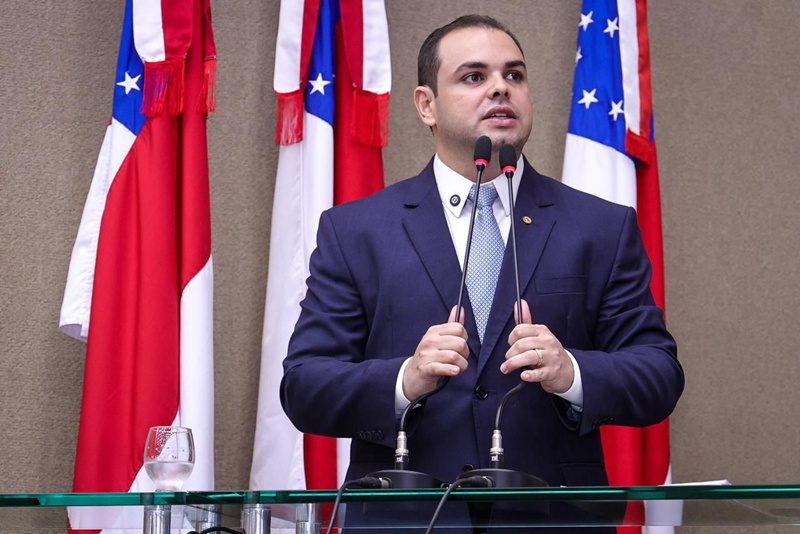 No encerramento do Março Azul Marinho, Roberto Cidade destaca ações de prevenção ao câncer colorretal