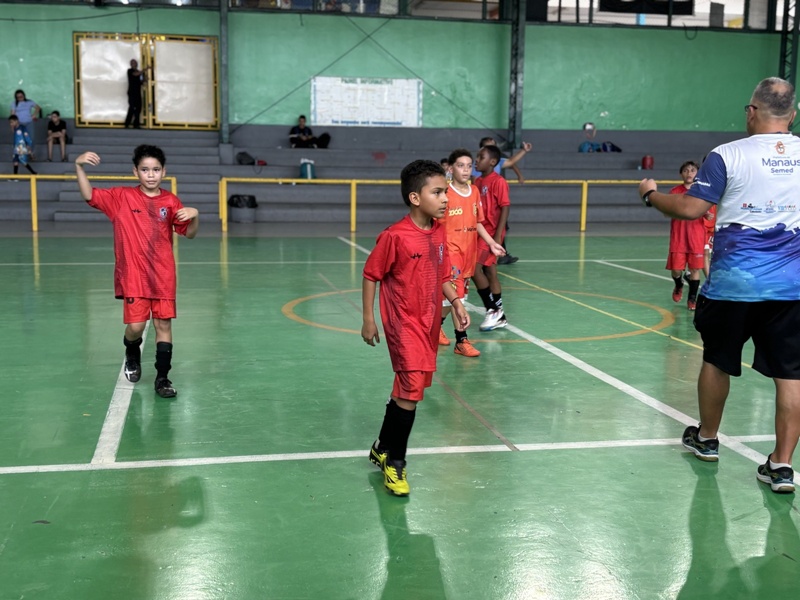 Prefeitura fortalece atenção à saúde de pessoas com doenças crônicas com capacitação de enfermeiros e médicos