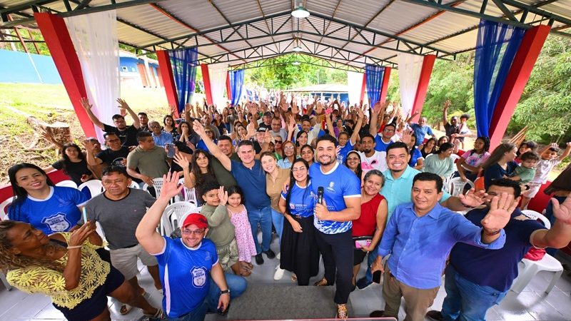 David Almeida participa de inauguração de centro para dependentes químicos