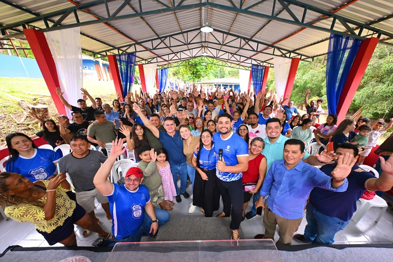 David Almeida participa de inauguração de centro para dependentes químicos