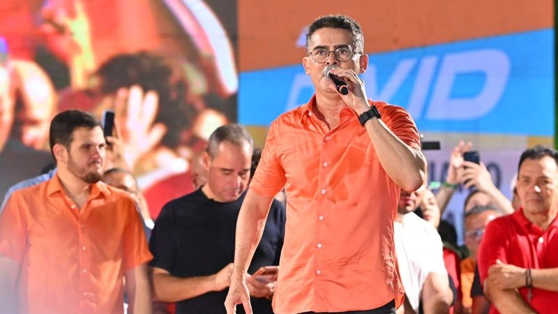 David Almeida propõe ampliar acesso à água tratada, fortalecer a pesca e transformar Parintins em polo permanente de desenvolvimento