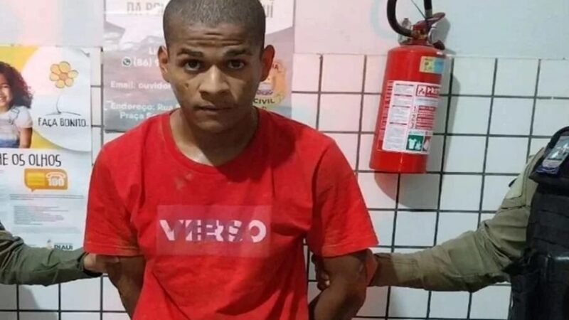 Filho é preso por matar a mãe cinco anos após matar o pai