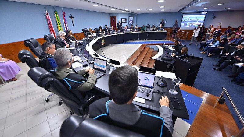 TCE-AM reprova contas e multa gestoras da UPA José Rodrigues