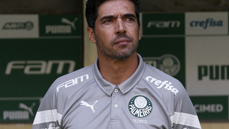 Palmeiras acusa diretoria do SPFC de xenofobia e desrespeito contra Abel