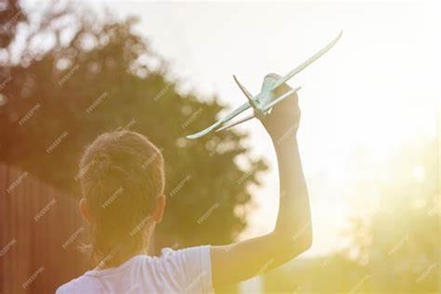 Criança de 2 anos m0rre após ser deixada sozinha em casa que pegou fogo