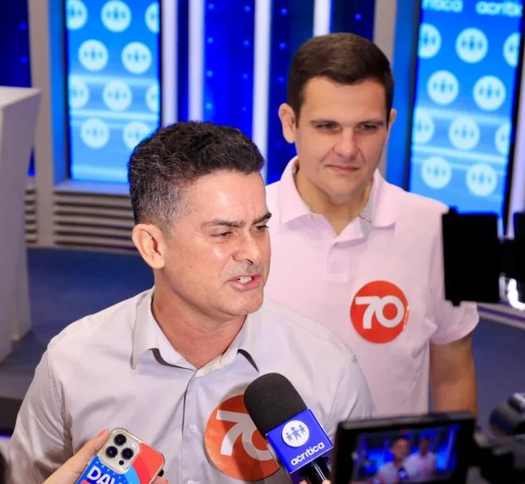 “A maior honra da minha vida é estar conduzindo Manaus”, expressa David Almeida
