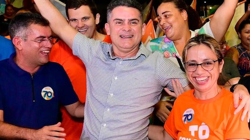 Em 1º lugar, David Almeida amplia distância de Alberto Neto, aponta pesquisa Eficaz