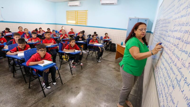 Professor da rede municipal tem o quinto maior salário entre as capitais do brasil