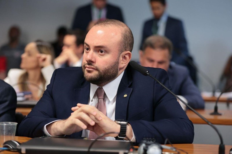 Fausto Santos Junior volta ao cargo de deputado federal nesta semana