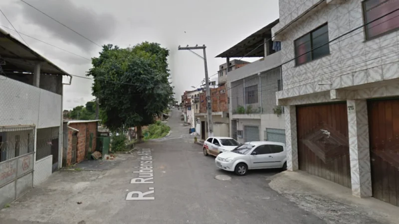 Dia de terror e gritaria: homens armados deixam 5 mortos e ferido