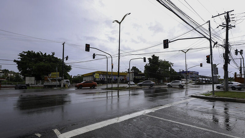 Prefeito David Almeida entrega 6ª intervenção viária do pacote de obras para melhorar trânsito de Manaus