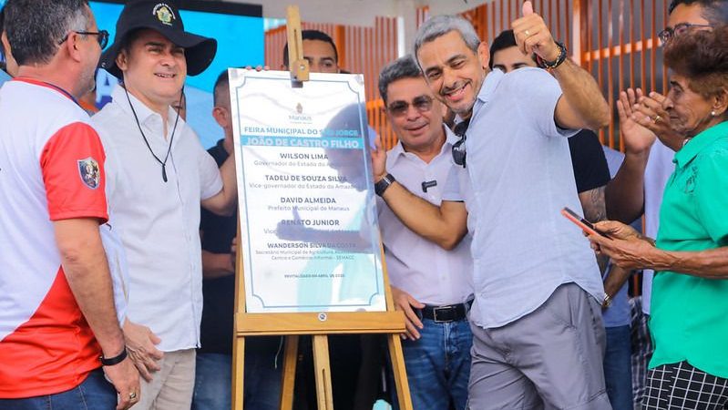 Prefeito David Almeida entrega nova feira municipal no São Jorge e reafirma transformação dos espaços públicos