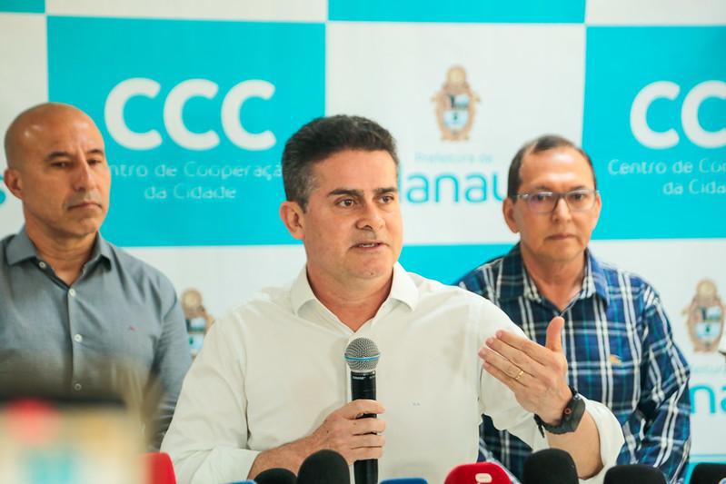 Prefeito David Almeida esclarece gratuidade do Passe Livre Estudantil e garante benefício para alunos da rede municipal de ensino