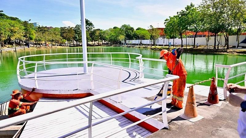 Prefeito David Almeida anuncia recuperação completa da lagoa do Japiim