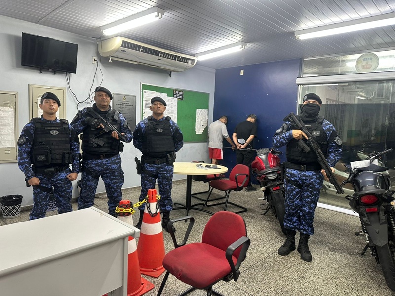 Ronda Ostensiva Municipal atua em flagrante e prende suspeitos na zona Leste