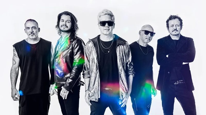 Balneário Camboriú comemora 61 anos com show gratuito do Jota Quest na Praia Central