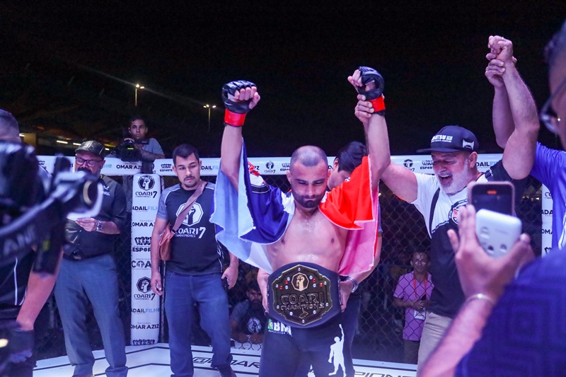 Felipe Pereira, campeão peso-galo do Coari Champions 7, assina com o LFA e alcança o cenário internacional do MMA