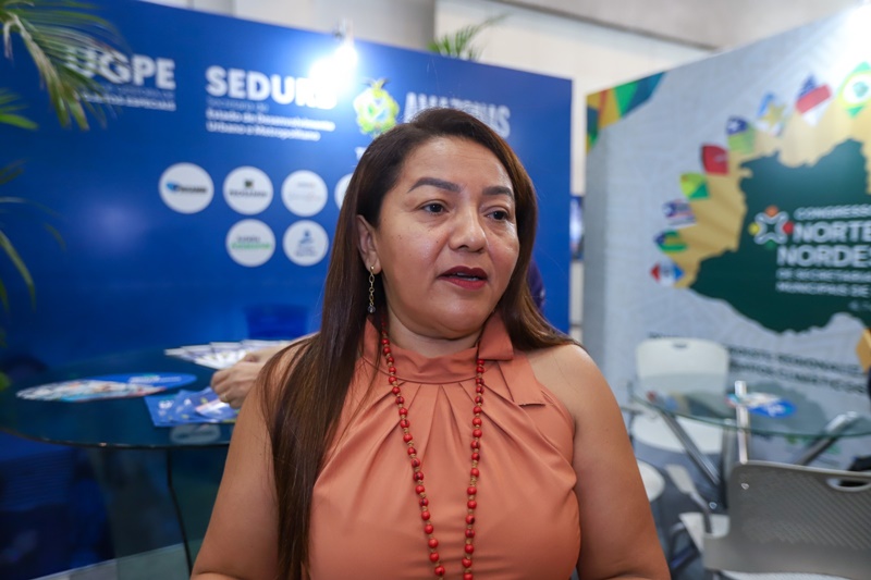 Sedurb e UGPE apresentam programas de infraestrutura urbana durante Congresso de Secretarias Municipais de Saúde
