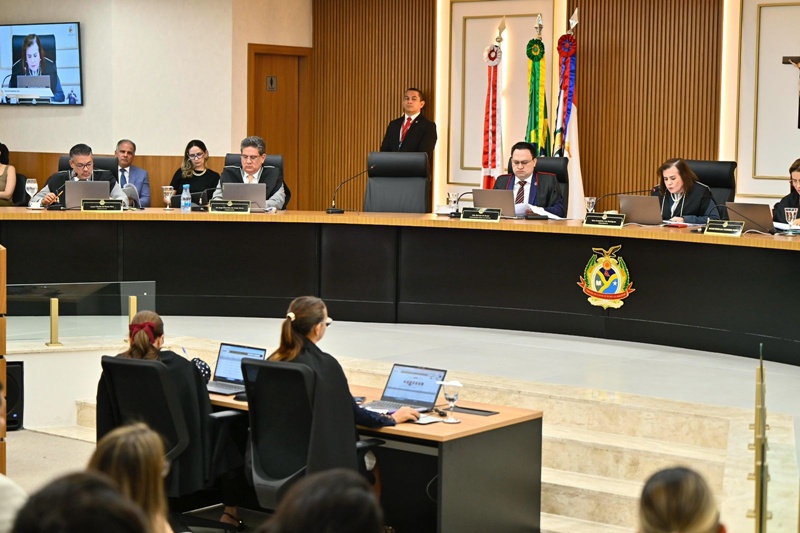 Pleno do TCE-AM multa presidente da Câmara de Itapiranga em R$ 15 mil