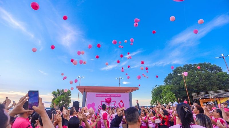 Prefeitura de Coari abre Campanha Outubro Rosa com motociata pela saúde da mulher
