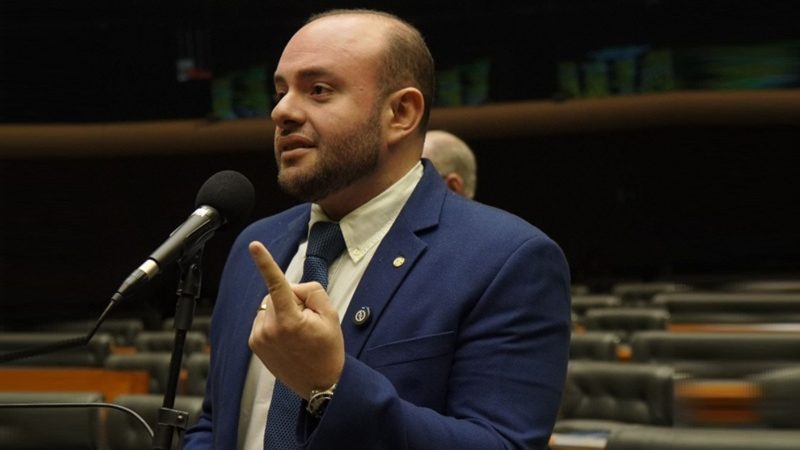 Senado aprova projeto de Fausto Jr que revoga leis antigas da Previdência Social