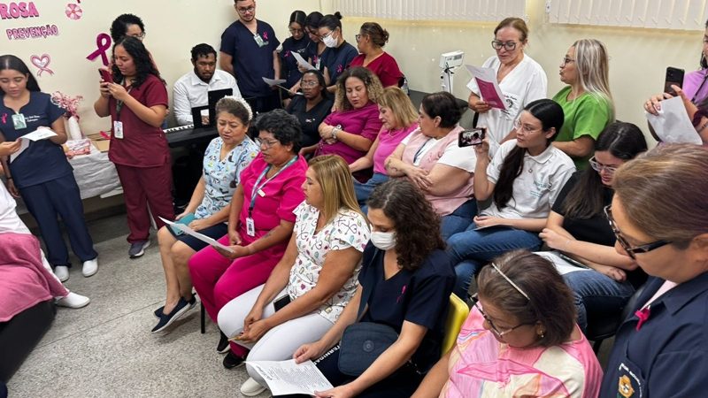 Maternidade Moura Tapajóz destaca formas de prevenção e diagnóstico precoce em evento alusivo ao ‘Outubro Rosa’