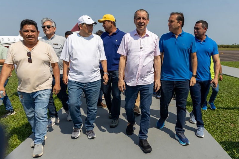 Omar Aziz e Eduardo Braga cumprem agenda intensa de obras e inaugurações que devem entrar para a história de Parintins